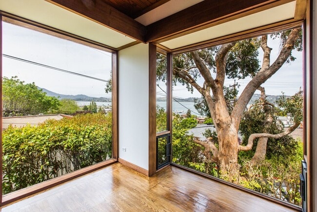 Photo - Mid Century Beauty in the Heart of the Ban...