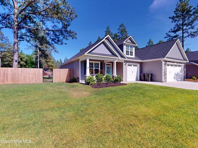 Photo - 604 Muscadine Ln