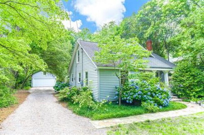 Photo - 330 E Maine Ave