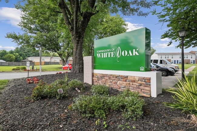 Townhouses of White Oak
