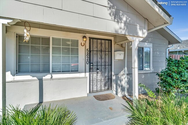 5820 Dewey Blvd