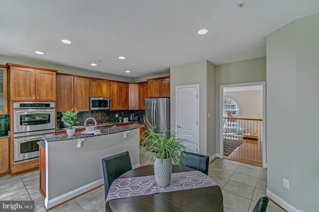 Photo - 14842 Potomac Corner Ln