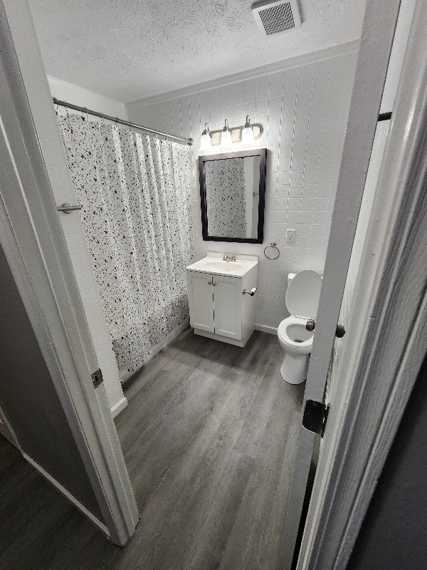 Photo - 1146 Morris Ave