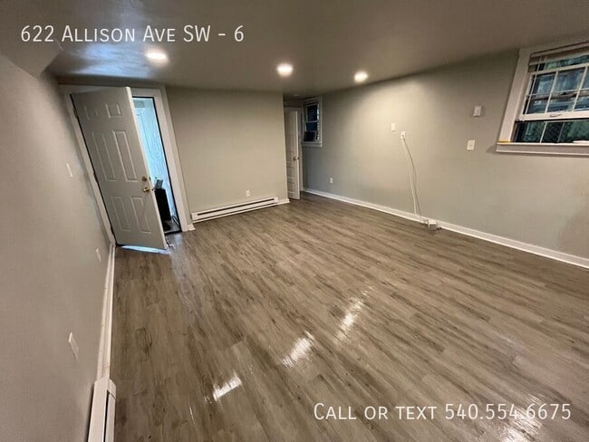 Building Photo - 622 Allison Ave SW Unit 6 Rental