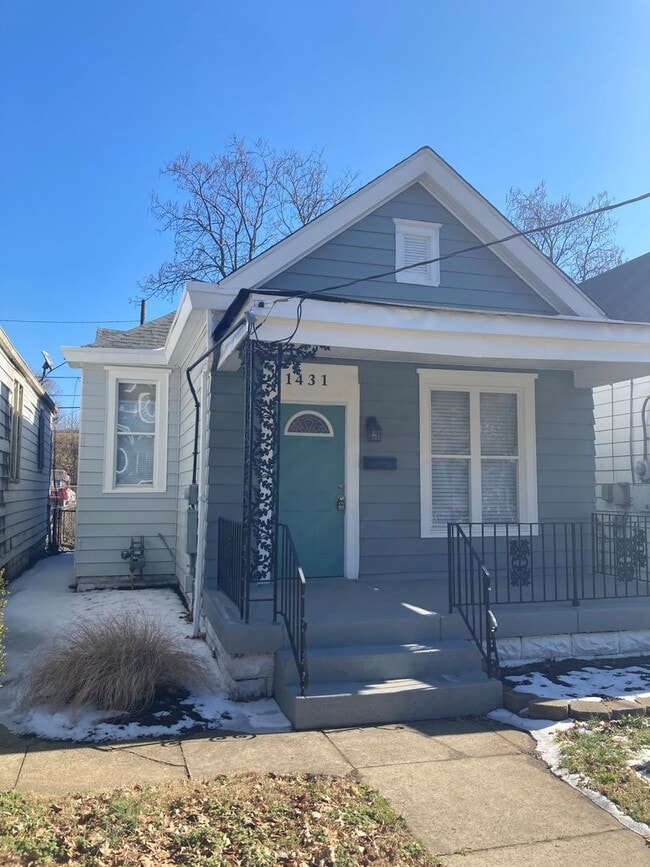Building Photo - Two bedroom House For Rent S. Floyd Street