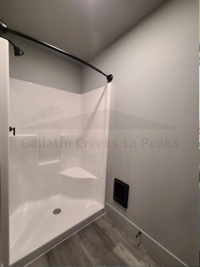 Photo - 212 Fletching Way Unidad A