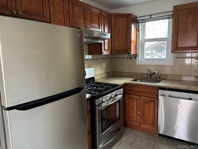 Photo - 39 Buckingham Pl