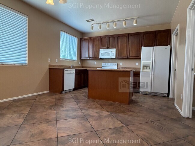 Photo - 15101 N 173rd Dr