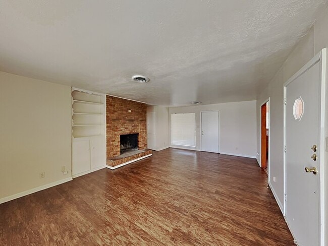 Photo - 3405 Norton Dr