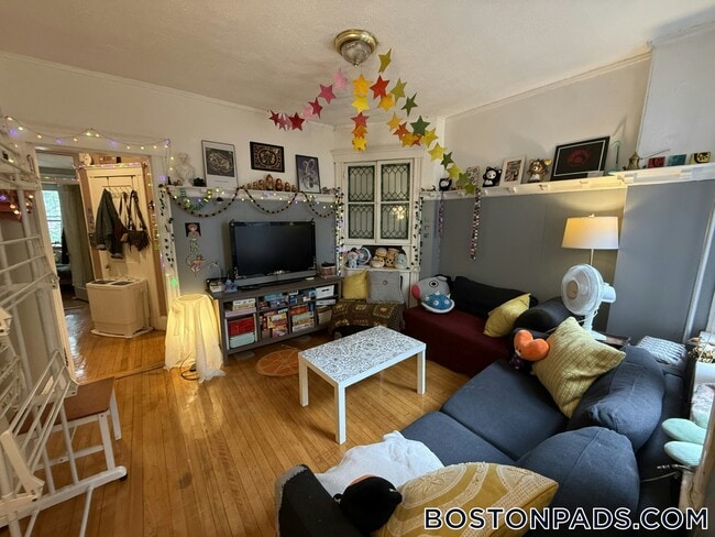 Photo - 1377A Commonwealth Ave Unit 2