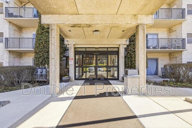 Photo - 12001 Old Columbia Pike