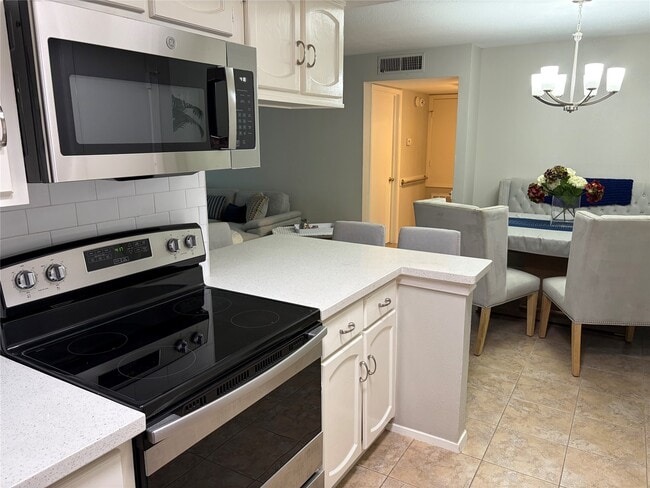 14555 Wunderlich Dr Unidad 2201