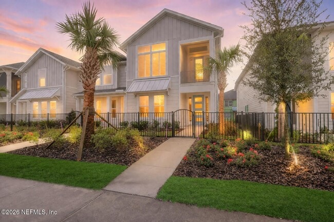 Building Photo - 459 Crestview Dr