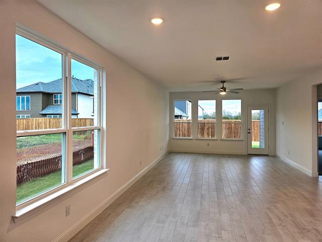 Photo - 629 Verona Dr