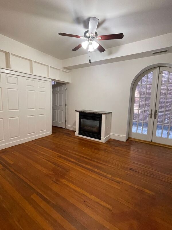 Photo - 407 N Charles St Unit 2