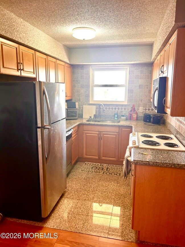 Photo - 76 Wharfside Dr Unit 404