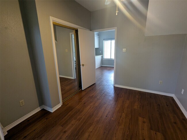 Photo - 601 Nelray Blvd Unit 11