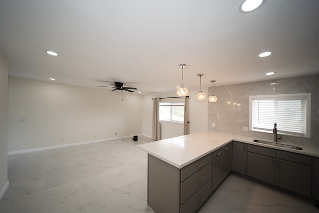 Photo - 98-179 Kauhihau Pl Unit Up 2