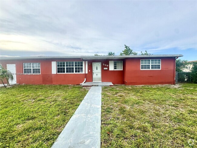 Building Photo - 539 W 40th Pl Rental