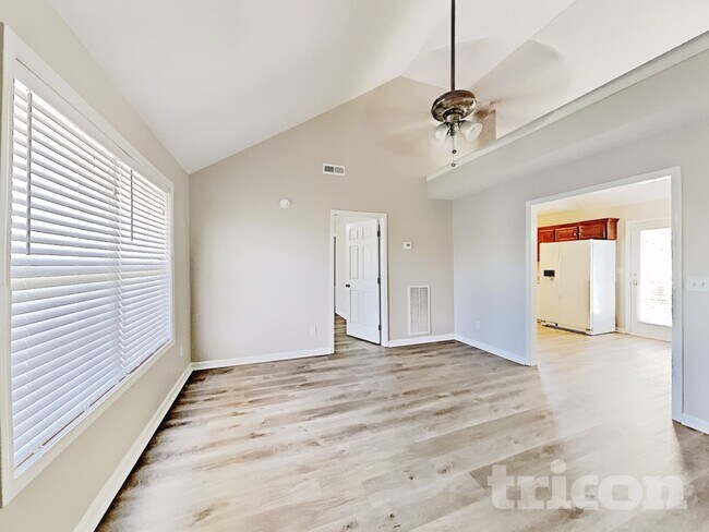 Photo - 9023 Nevada Ave
