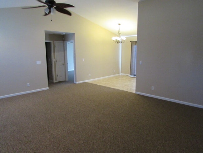 Photo - Located On Shalom Mountain