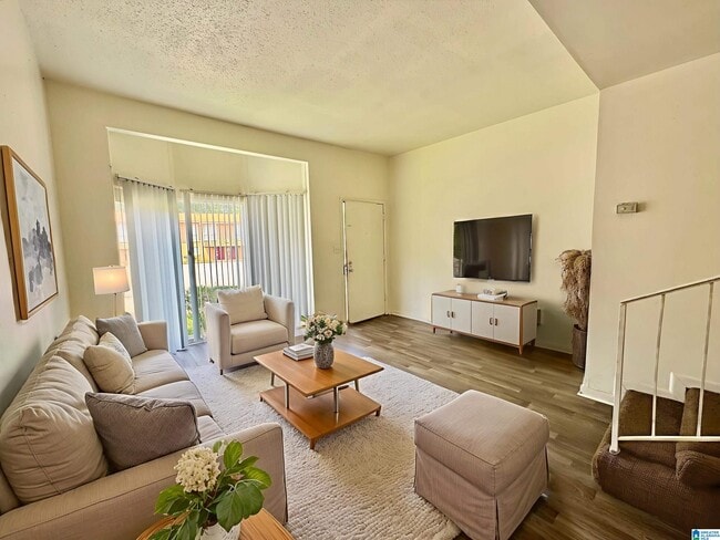 Building Photo - 1436 Nocoseka Trail Unit N2,N5,P4,P5,Q7,S1,S4,U4,U5,U6 Rental