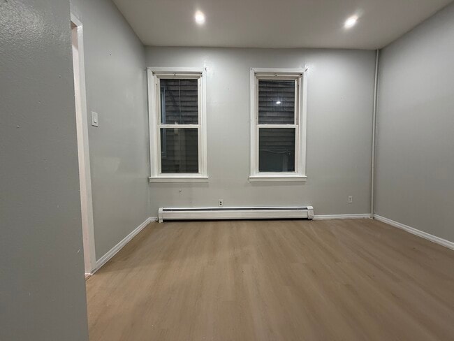 99 W 17th St 2 - 97 W 17th St Unit 2