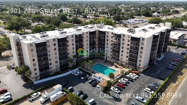 Building Photo - 2901 26th St W