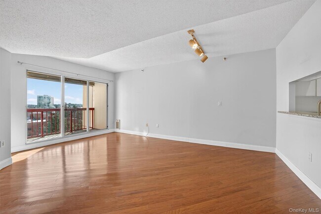 Photo - 10 Stewart Pl Unit 9JW