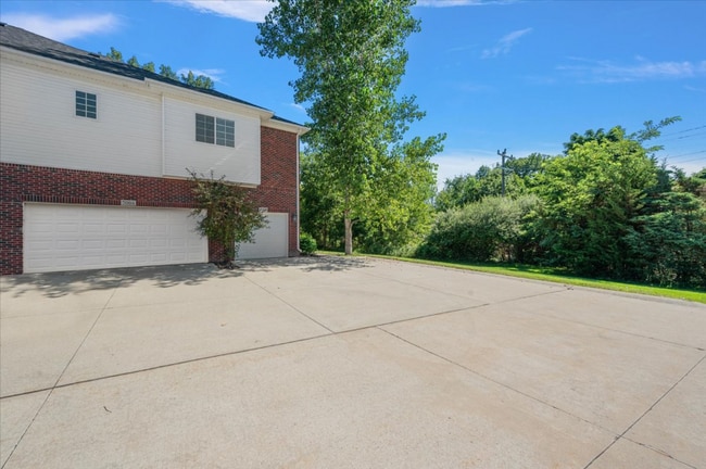 Photo - 7008 Boulder Pointe Dr