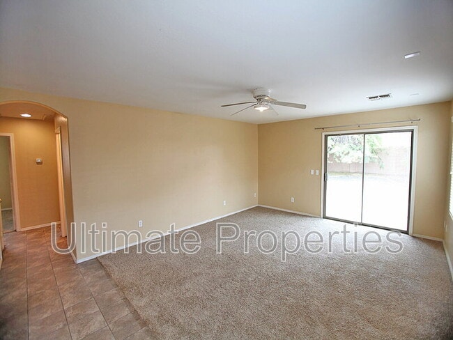 Photo - 5947 S 249th Dr