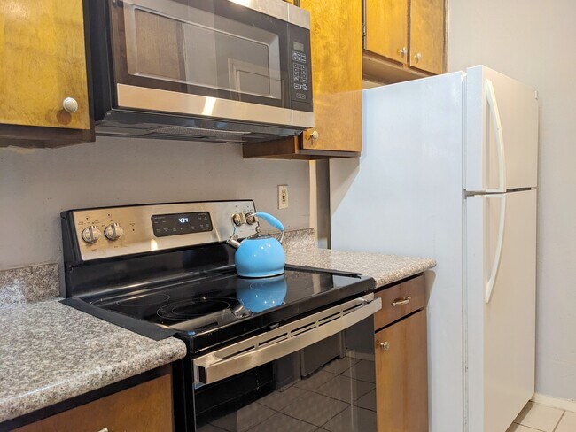 Photo - 7950 N Stadium Dr Unit 215