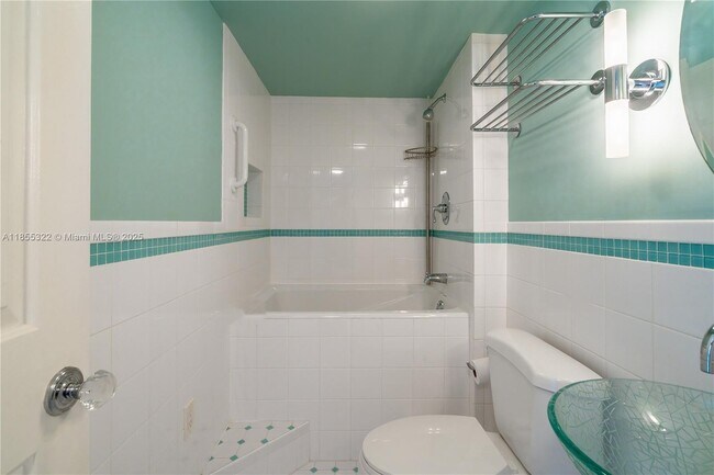 Photo - 3031 N Ocean Blvd Unidad 1804