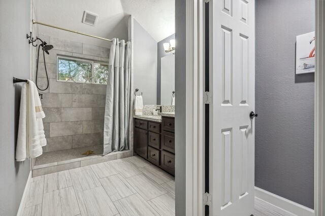 Photo - 18617 Hiddenbay Way