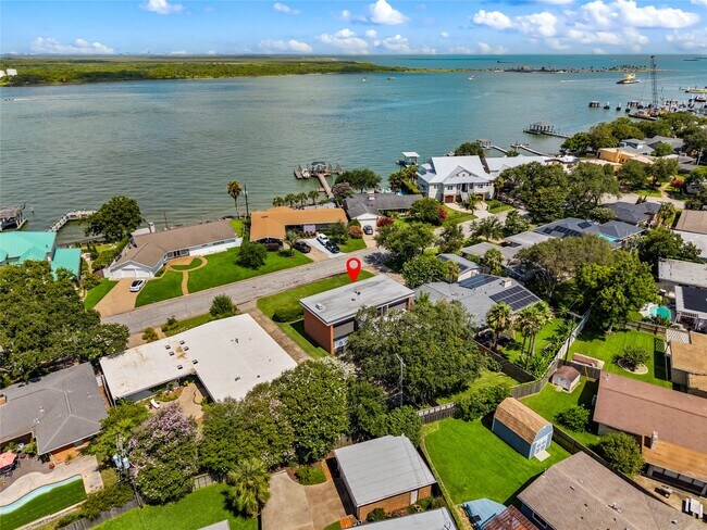 Photo - 1310 Harbor View Dr