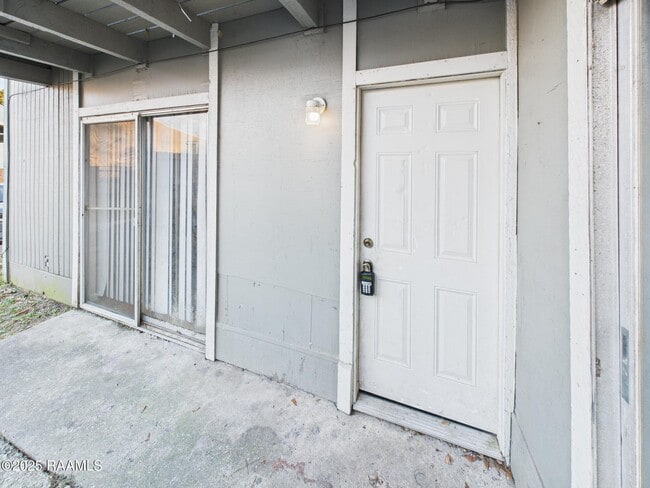 Photo - 506 Fox Run Ave