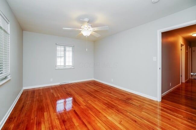 Photo - 9548 Brookside Dr