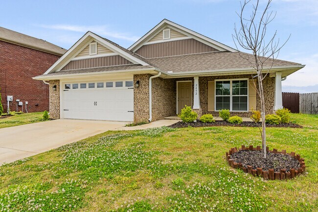 Photo - 2452 Belltown Dr SW