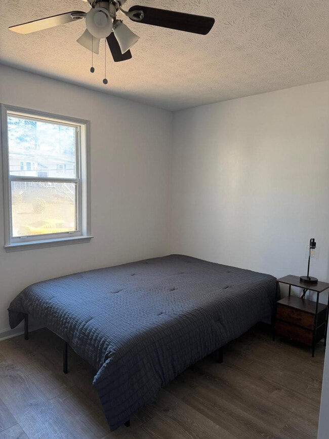 Photo - Room in House on Zachary Dr
