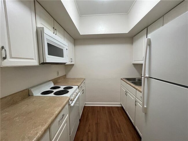 Photo - 344 SE 11th Ave Unit 6