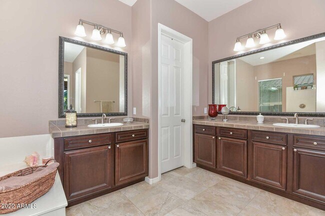 Photo - 19210 W Denton St