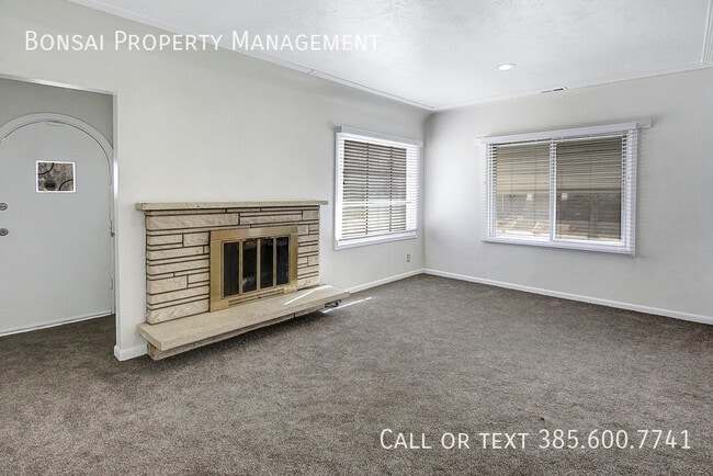 Photo - 1430 Denver St Unidad A