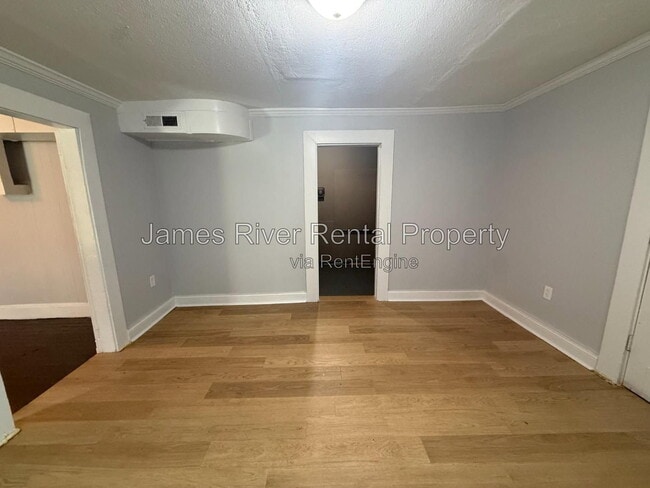Photo - 211 Wadsworth St
