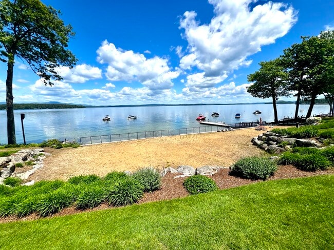 Building Photo - 69 Scenic Dr