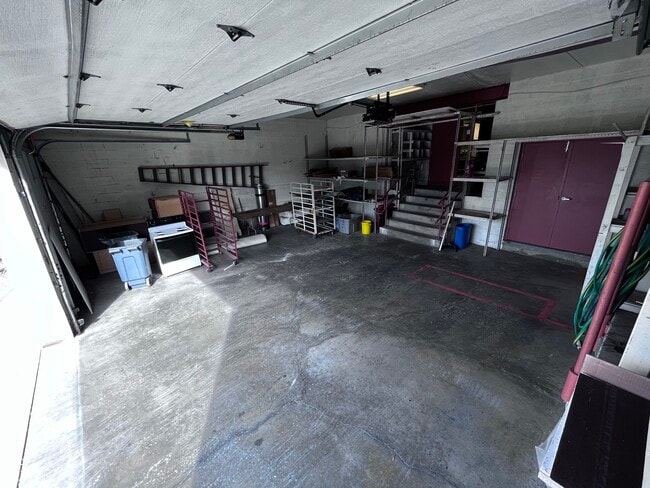 Commercial Industrial/Garage