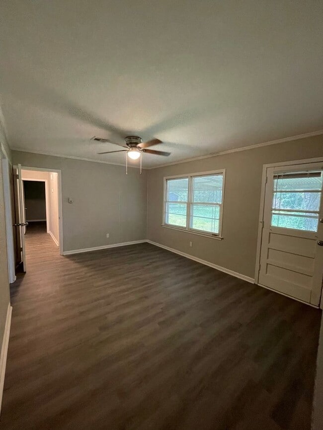 Photo - Geary Drive in Selbrook