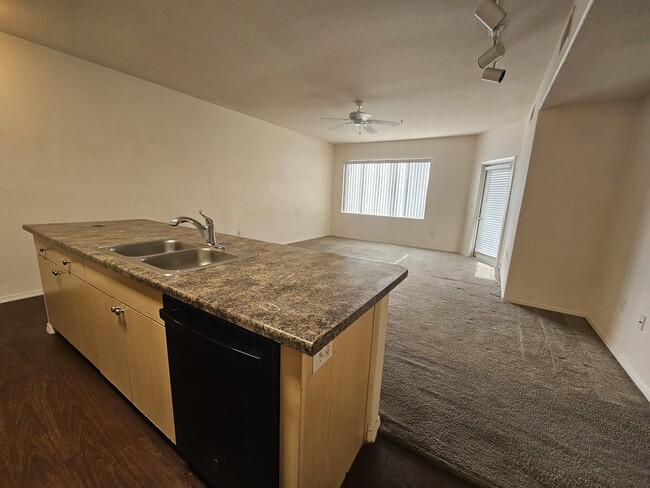 Building Photo - 18416 Cave Creek Road Rental