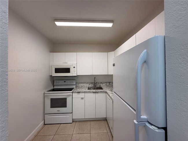 Photo - 10900 SW 104th St Unit 116