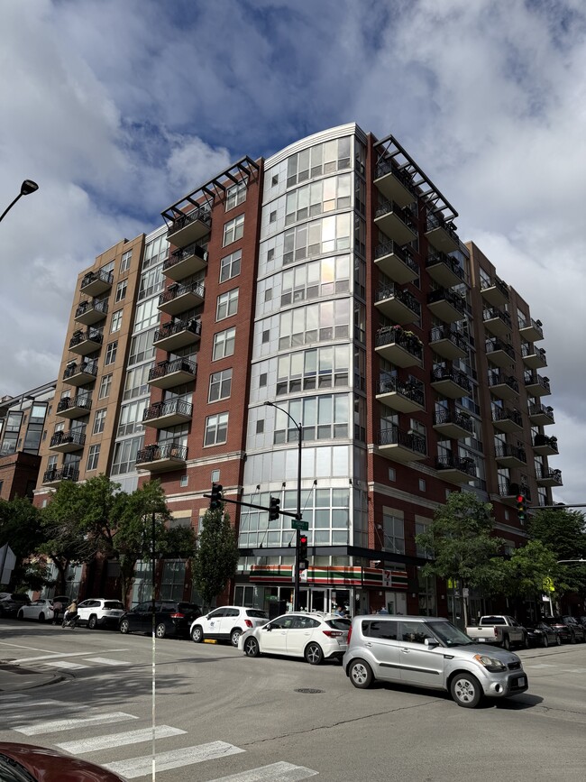 Building Photo - 1201 W Adams St Unit 505
