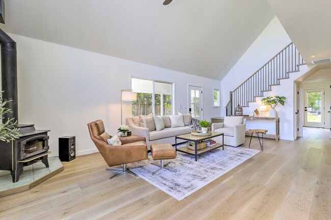 Photo - 1155 Grape Ln Unidad ID1304989P